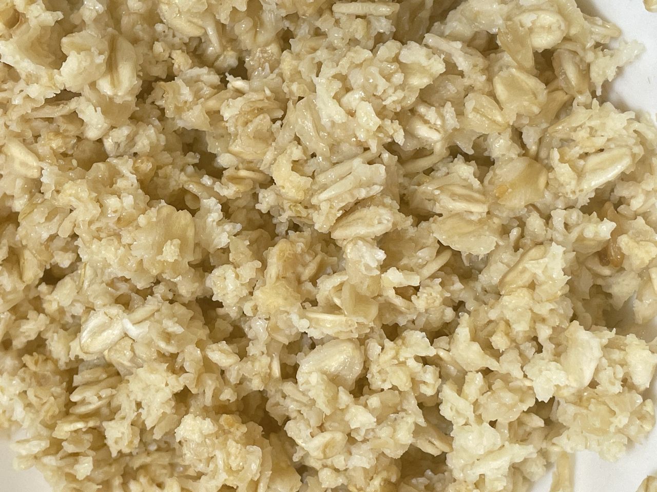 ケロッグ 大豆たんぱく オートミールごはん 240gお湯をかけてレンジでチンしたところ