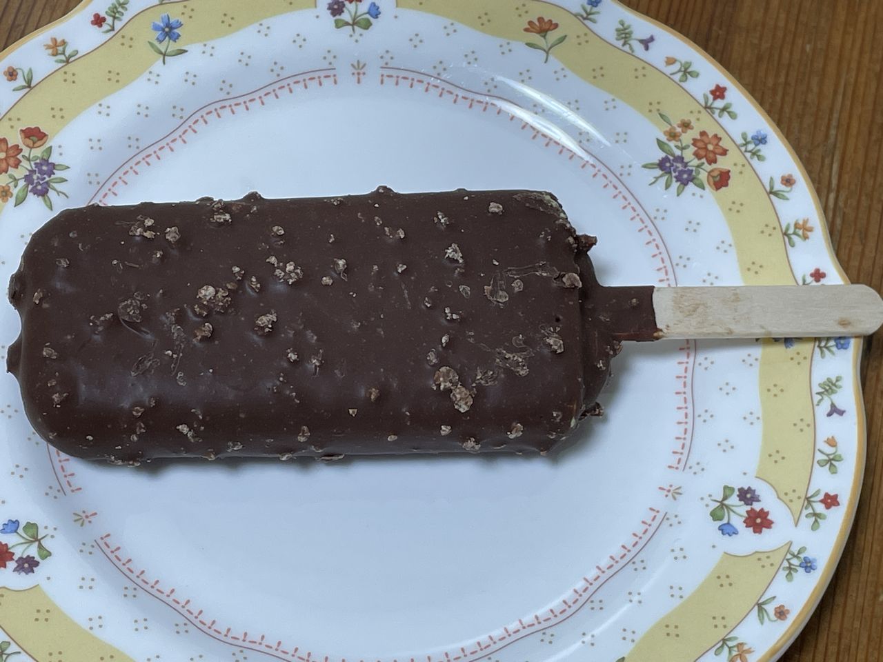 ロッテ ZEROビスケットクランチチョコバー 香る焙煎抹茶のレビュー